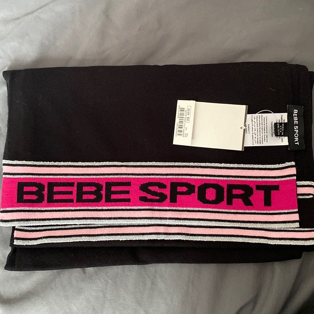 Bebe sport scarf